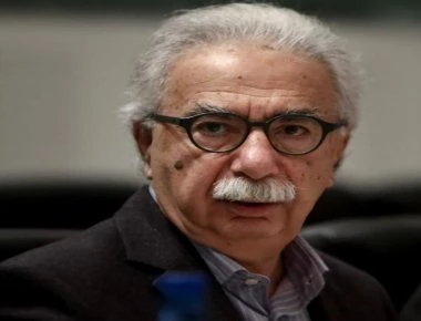 O υπουργός Παιδείας Κ. Γαβρόγλου προανήγγειλε προσλήψεις μονίμων στην εκπαίδευση αλλά από Οκτώβριο